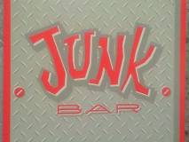 JUNK BAR