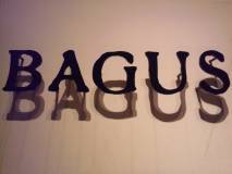 バグース  新宿店