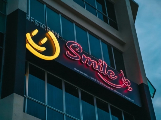 SMILE BAR (AUSTIN)